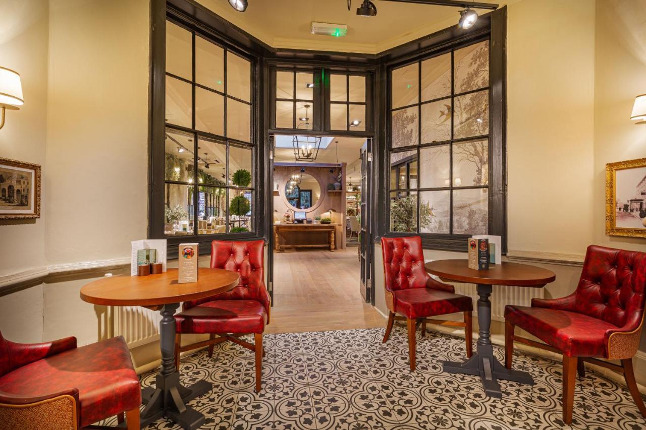 The Wynnstay Hotel, Oswestry, Shropshire Экстерьер фото