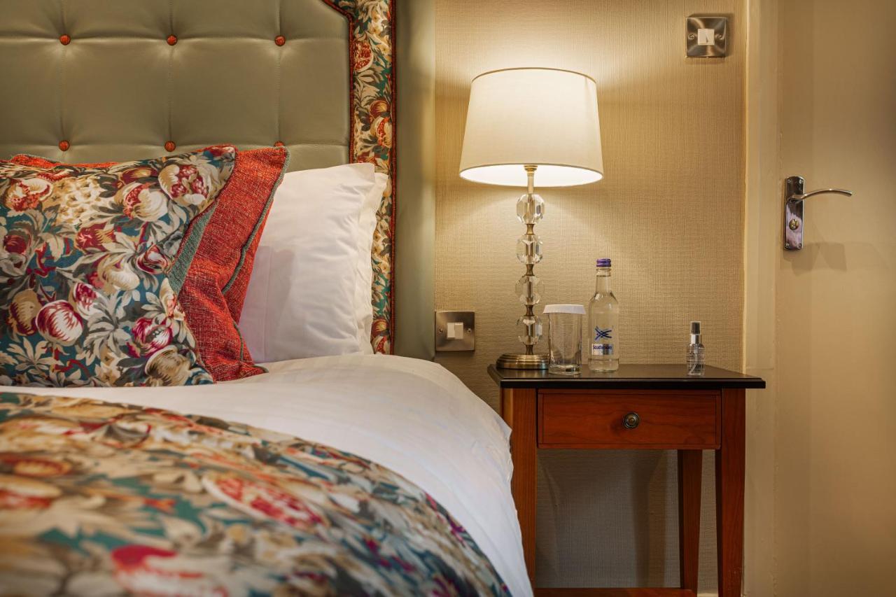 The Wynnstay Hotel, Oswestry, Shropshire Экстерьер фото