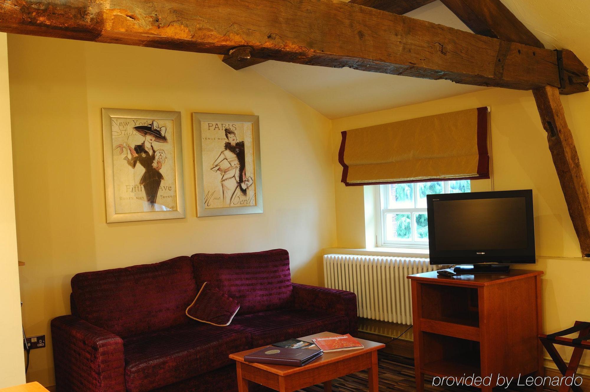The Wynnstay Hotel, Oswestry, Shropshire Экстерьер фото